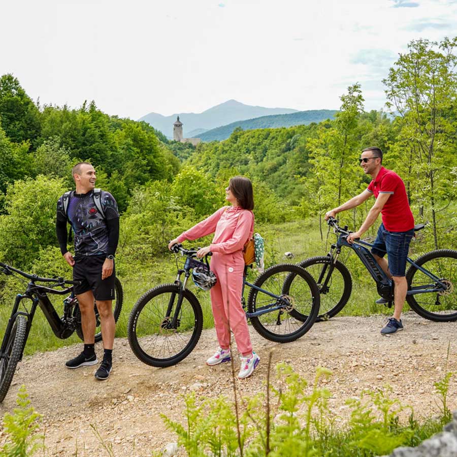 RAKOVICA 5-HOUR COUNTRYSIDE BIKE TOUR WITH BARAC CAVES