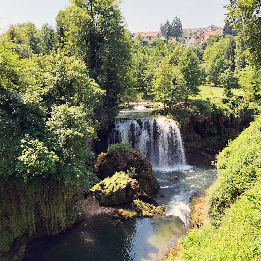 HALF DAY RASTOKE THE MILLERS VILLAGE AND BARAC CAVES TOUR